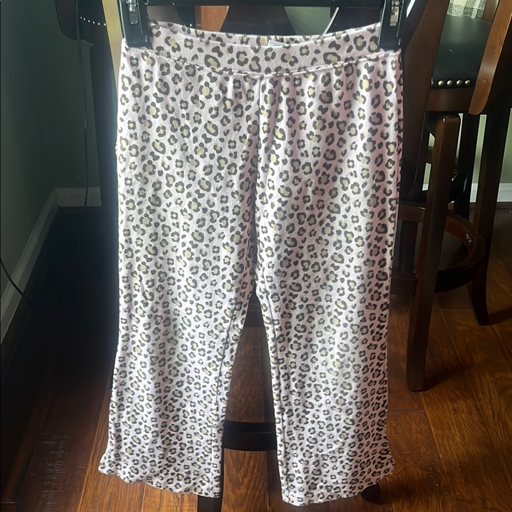 Girl’s Gymboree Matching Pink and Brown Leopard Print 2-Piece. - Picture 7 of 9